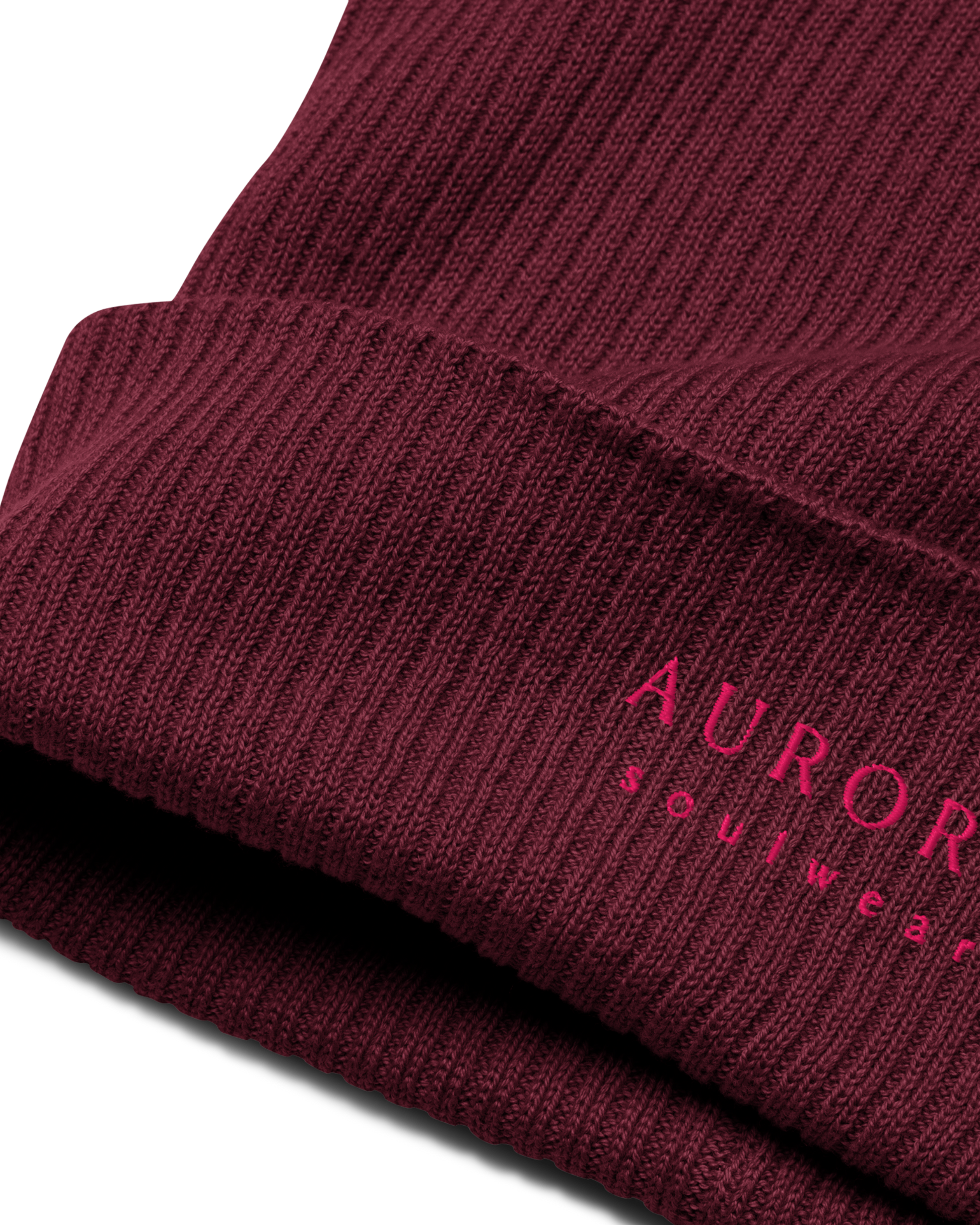 Ember Organic Beanie in burgundy