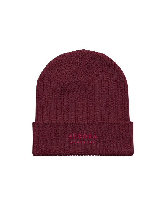 Ember Organic Beanie in burgundy
